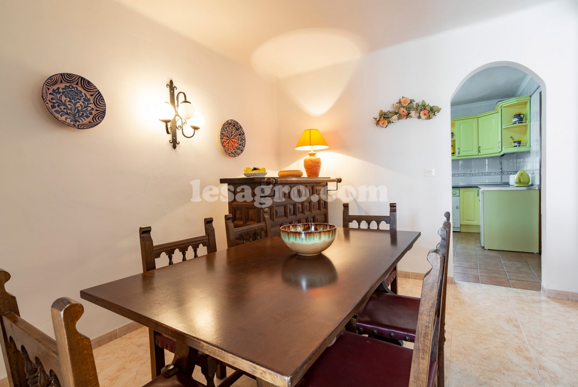 Datached house in Nerja with very terrace in Capistrano Village
