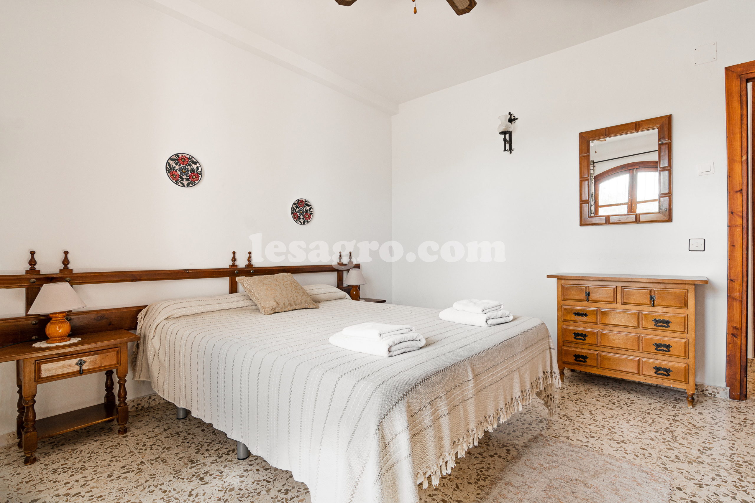 2 bedroomed property for sale in San Juan de Capistrano-nerja-4