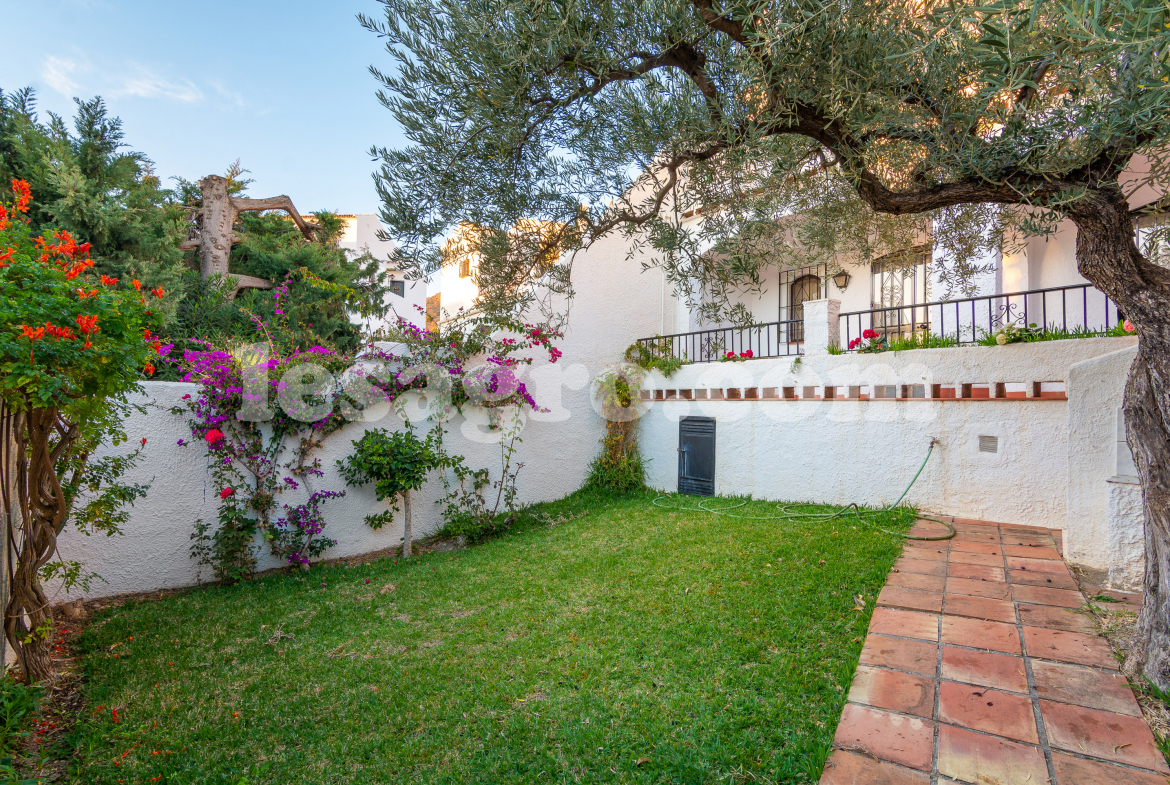 2 very well situated self-contained properties for sale in San Juan de Capistrano
