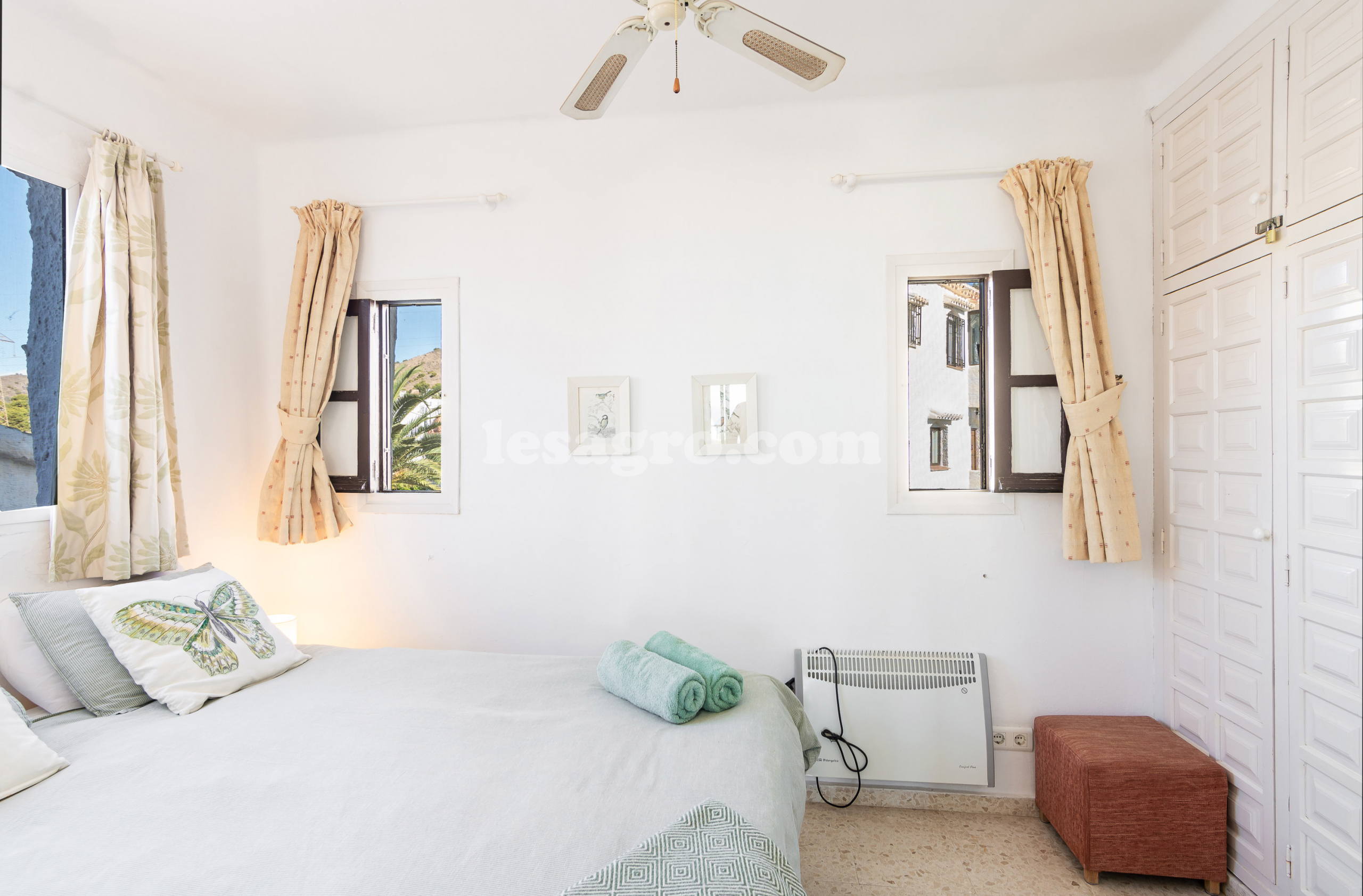 For sale one bedroomed unit with incredible views capistrano village