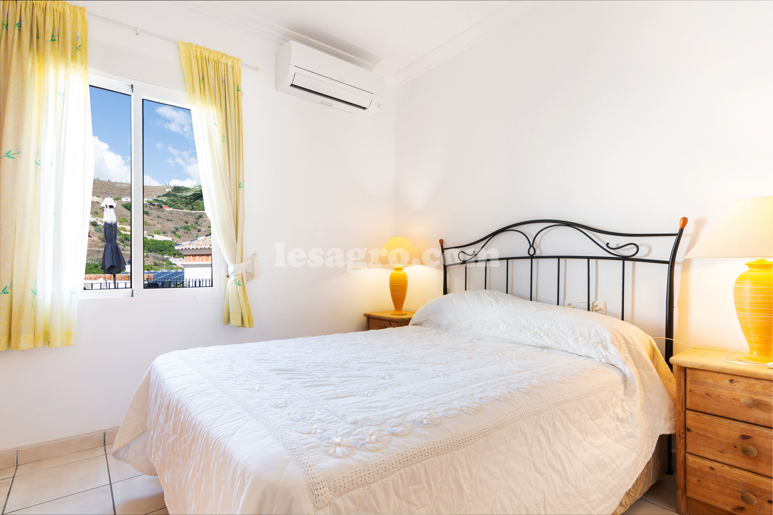 Lesagro - for sale-Beautiful 4 bedroomed detached villa-tamango hill-nerja -torrox