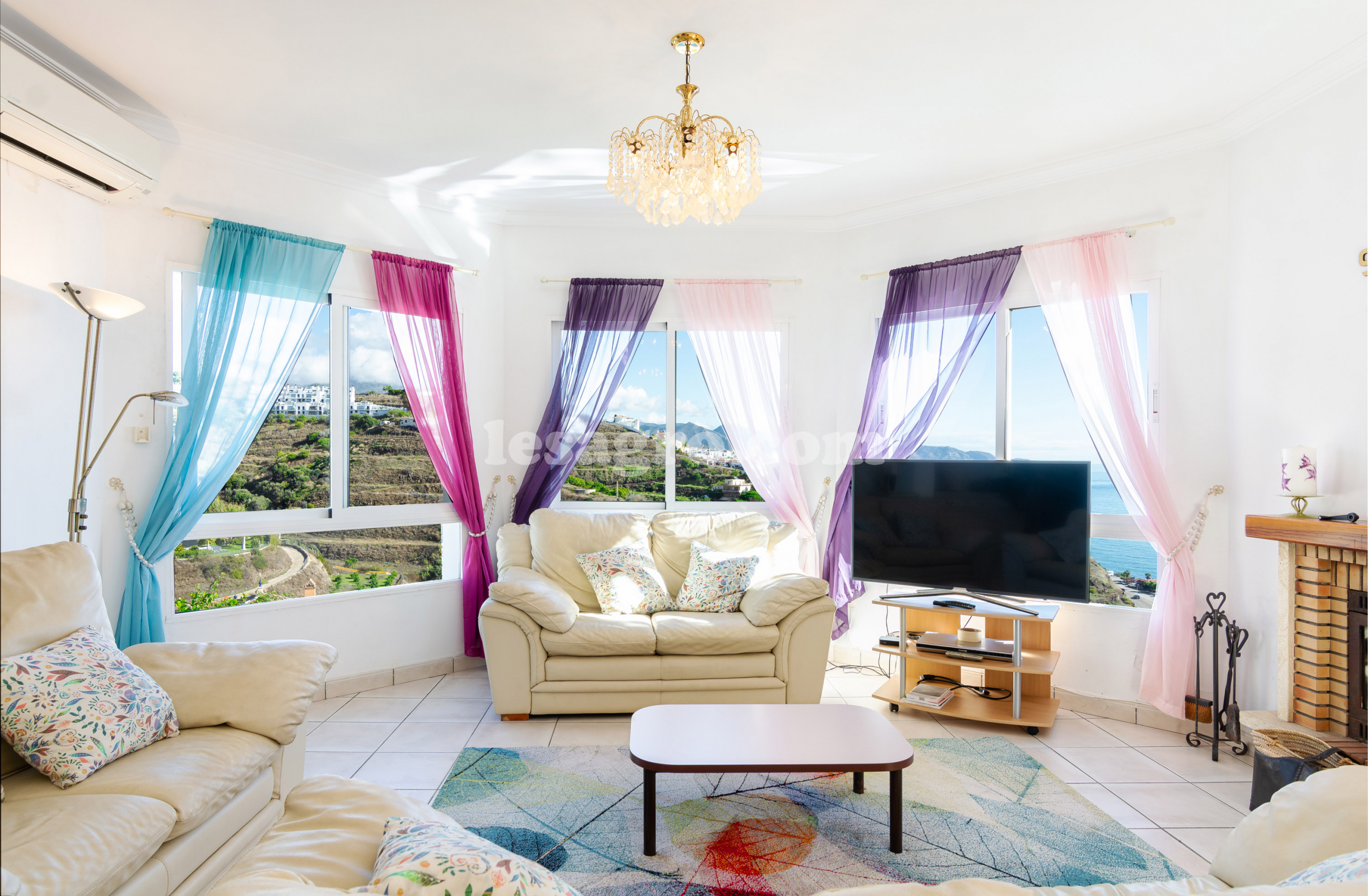 Lesagro - for sale-Beautiful 4 bedroomed detached villa-tamango hill-nerja -torrox