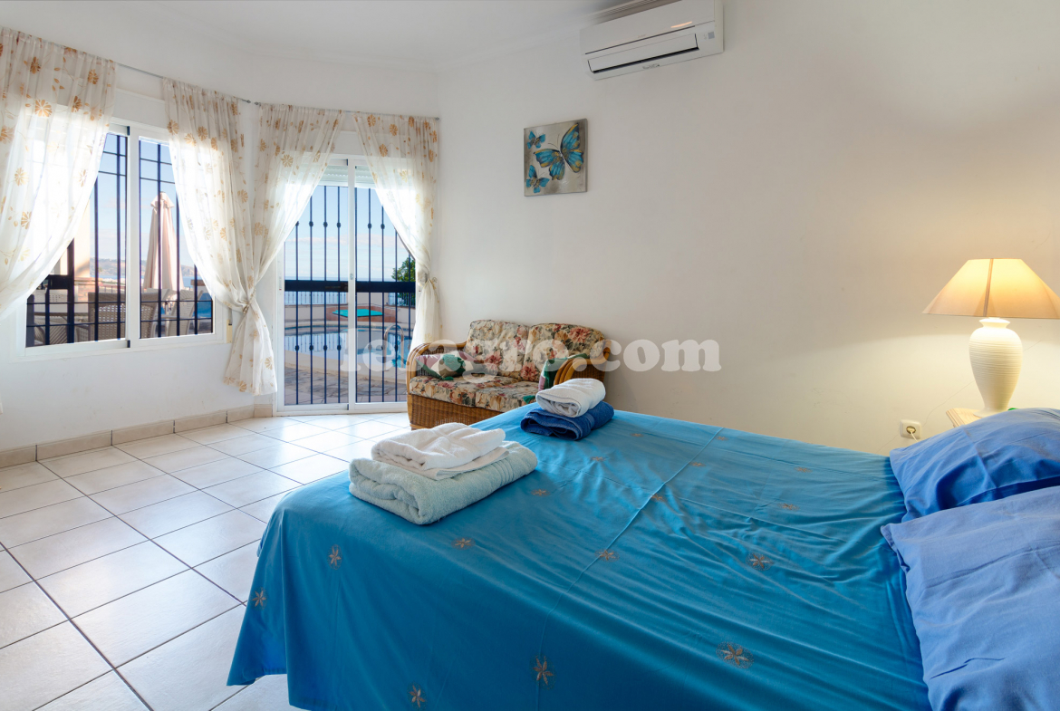 Lesagro - for sale-Beautiful 4 bedroomed detached villa-tamango hill-nerja -torrox