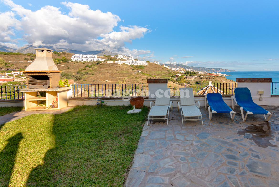 Lesagro - for sale-Beautiful 4 bedroomed detached villa-tamango hill-nerja -torrox