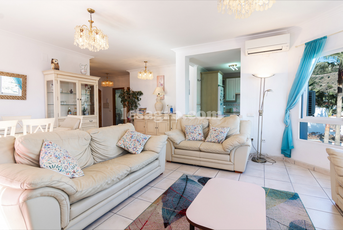 Lesagro - for sale-Beautiful 4 bedroomed detached villa-tamango hill-nerja -torrox