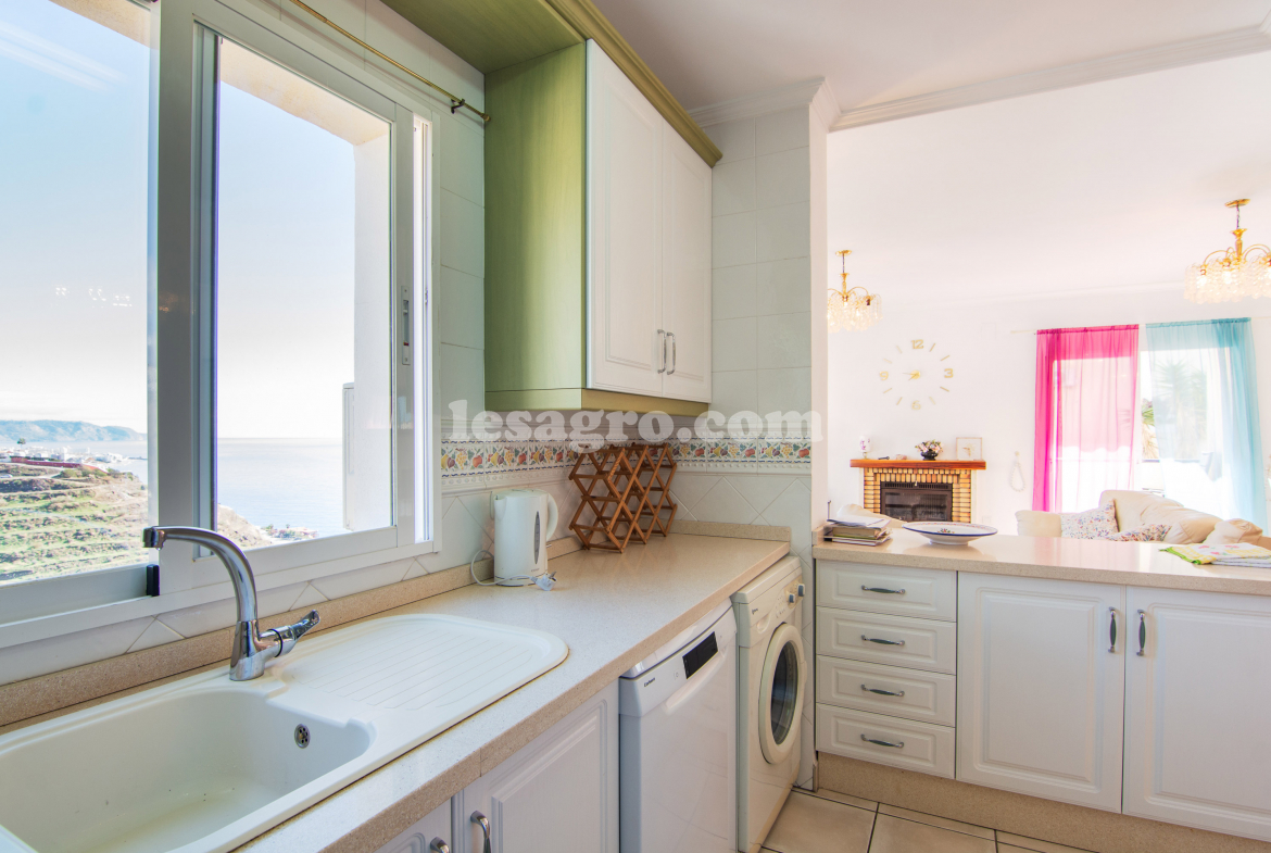 Lesagro - for sale-Beautiful 4 bedroomed detached villa-tamango hill-nerja -torrox