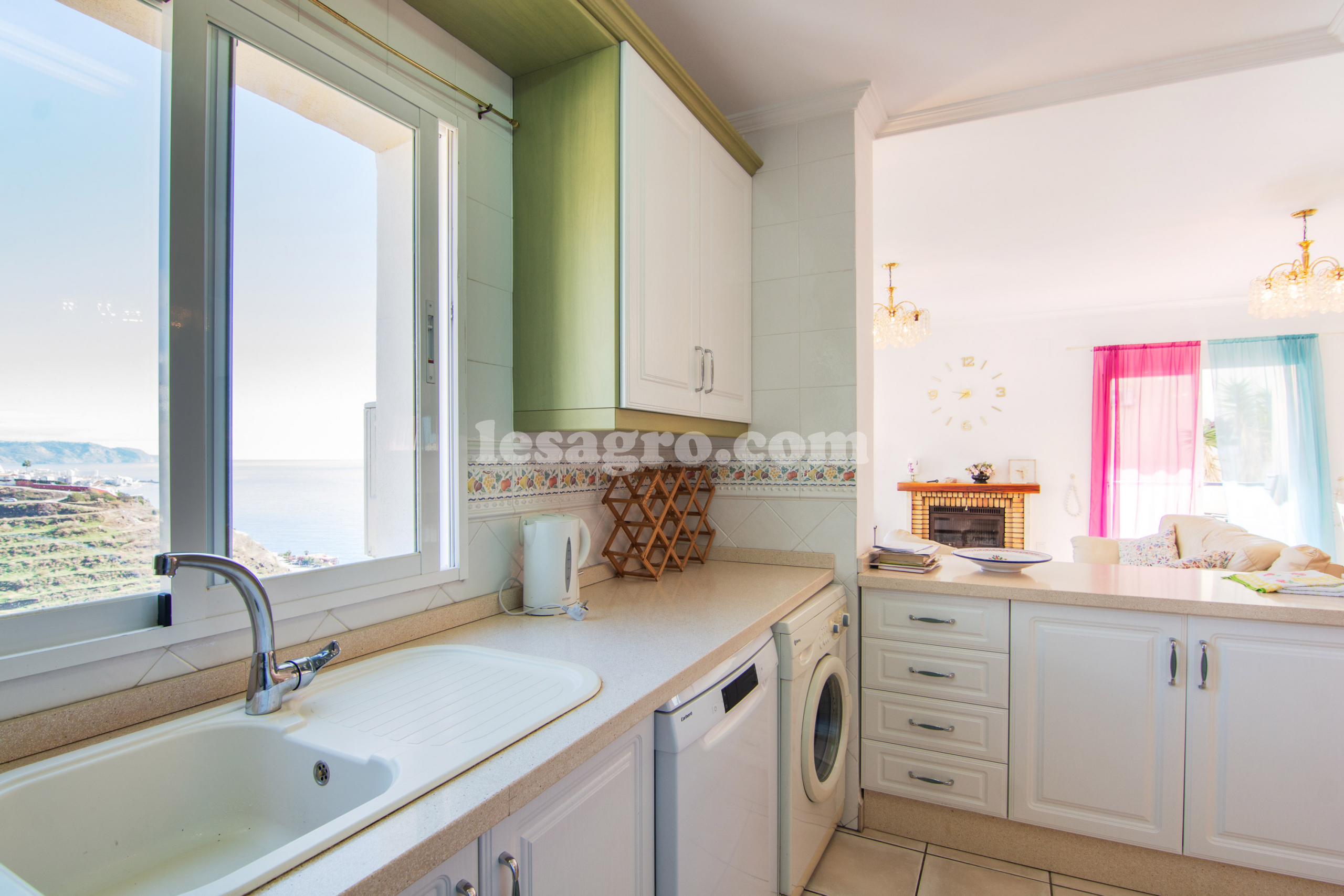 Lesagro - for sale-Beautiful 4 bedroomed detached villa-tamango hill-nerja -torrox