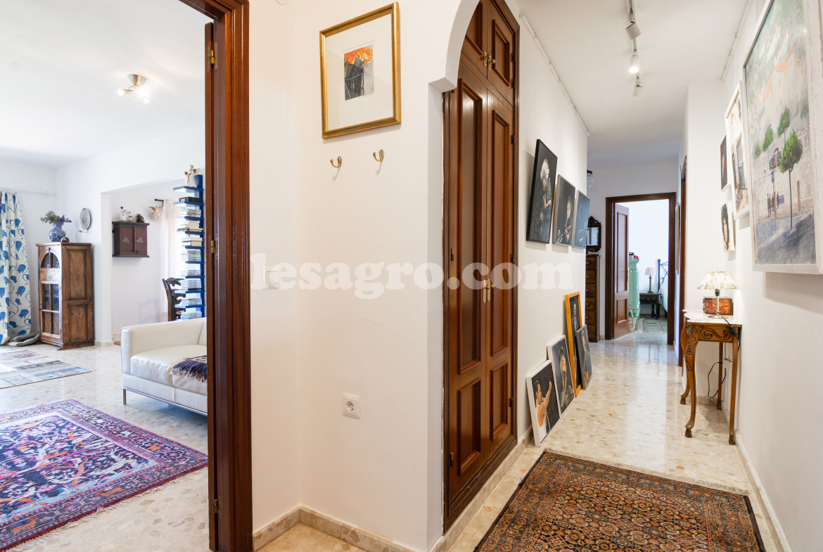 Apartment with beautiful views in Nerja for sale
