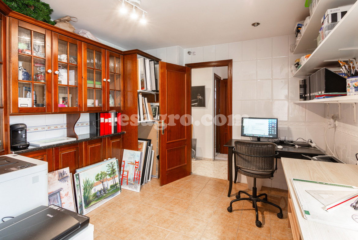 Apartment with beautiful views in Nerja for sale