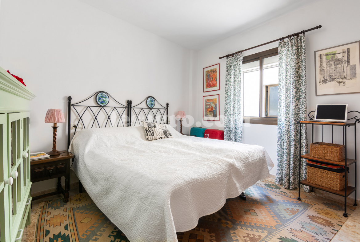 Apartment with beautiful views in Nerja for sale