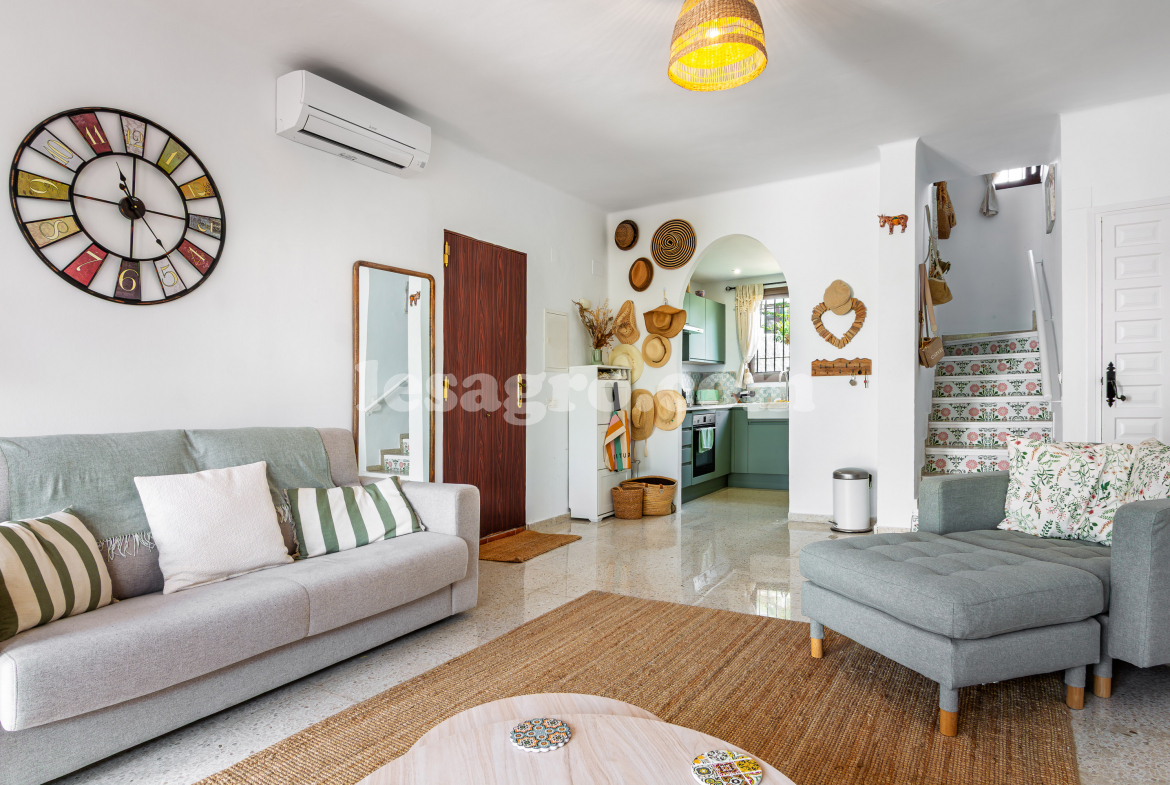 semi detached town house with garden in El Capistrano Village for sale